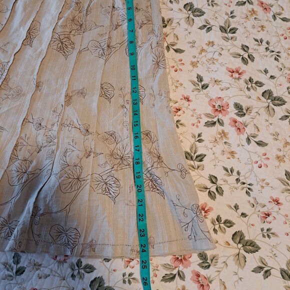 vintage cottagecore pleated skirt - Picture 3 of 3